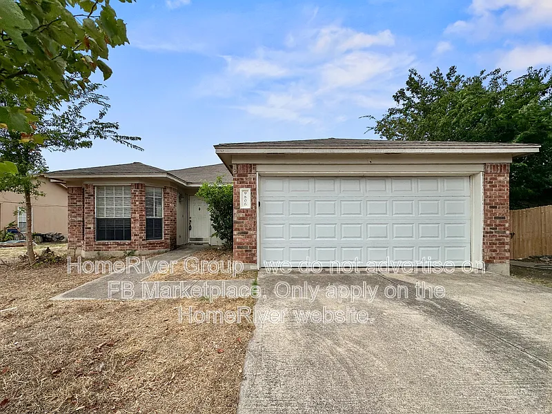 9806 Copper Creek Dr