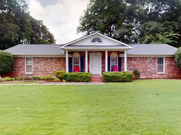 166 Woodside Ln, Dyersburg, TN 38024