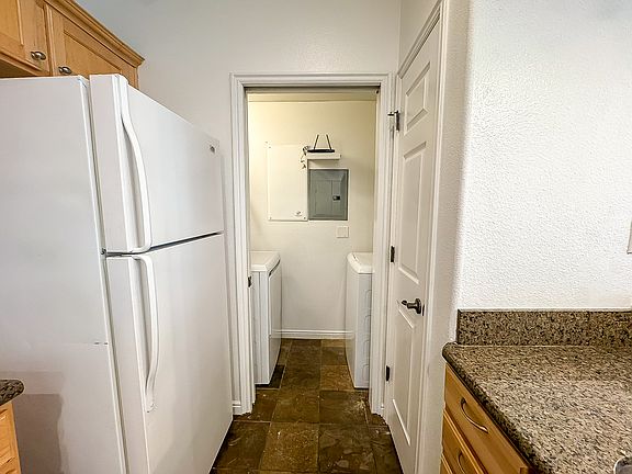 4th image of 1552 W 110 N