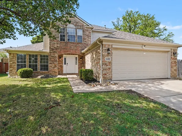 5400 Crater Lake Dr, Fort Worth, TX 76137