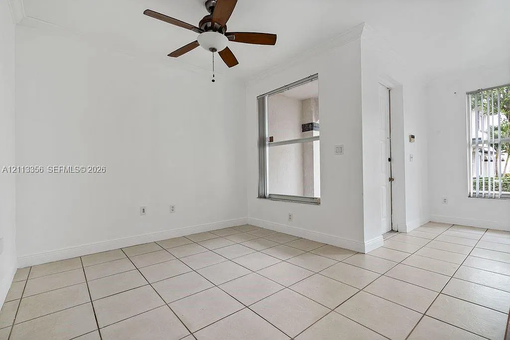 Tiffany Lakes Condo — Photo 3