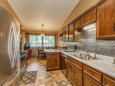 1431 Arden View Dr, Arden Hills, MN, 55112