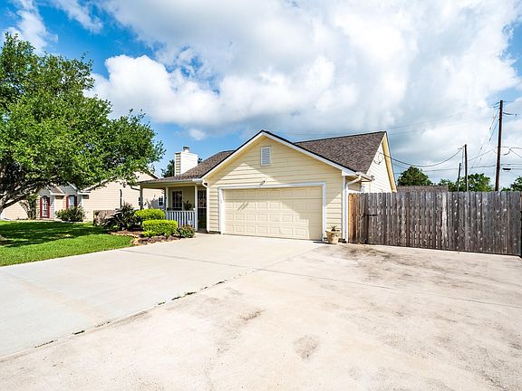 3rd image of 1311 Alpha Ln