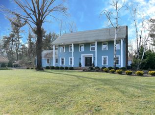 201 Richdale Rd, Colts Neck, NJ 07722