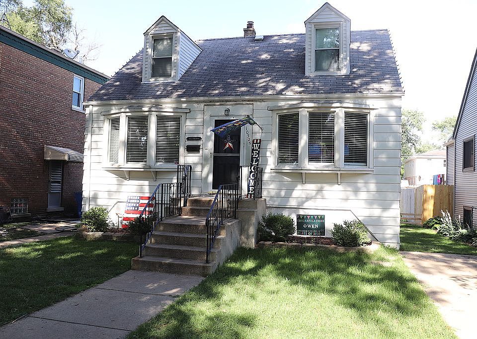 1st image of 10325 S Christiana Ave