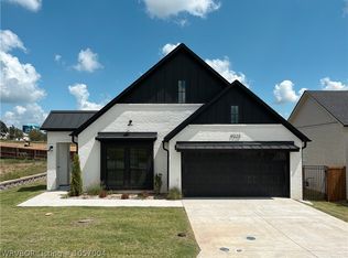 9025 Birkshire Pl, Fort Smith, AR 72916