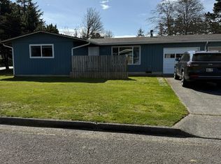 2425 State St, North Bend, OR