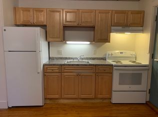 11 Park St #4, Uxbridge, MA 01569