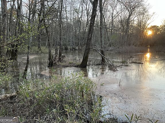 3rd image of 4946 Fayetteville Rd