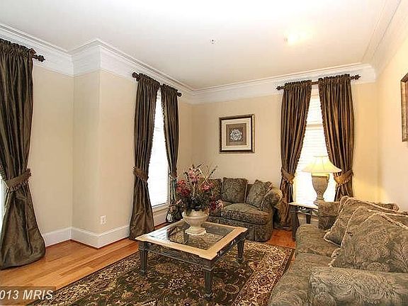 4th image of 6100 Rosemont Cir