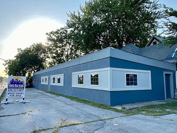 3rd image of 1200 State Ave