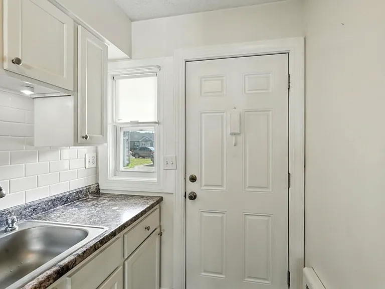66 Applewood Dr #66 — Photo 3
