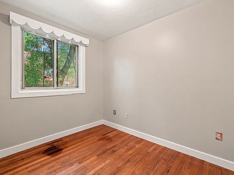 147 Murdock St #1 — Photo 17