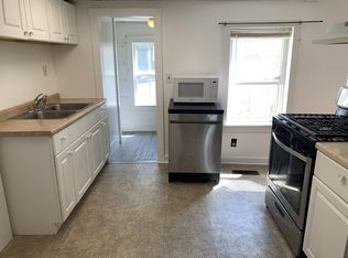 25 Main St #3, Enfield, NH 03748