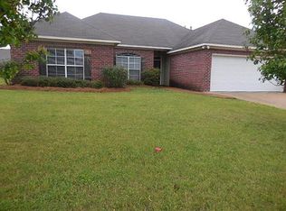 212 Crescent Ridge Dr, Madison, MS 39110