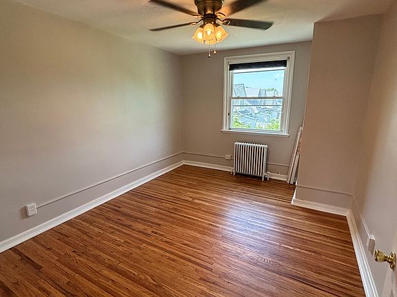 5th image of 339 E Essex Ave #2