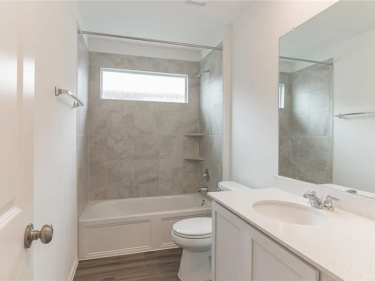 500 Jack Ryan St — Photo 26
