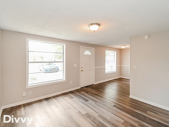 5th image of 2644 Sunrise Village Dr Unit B