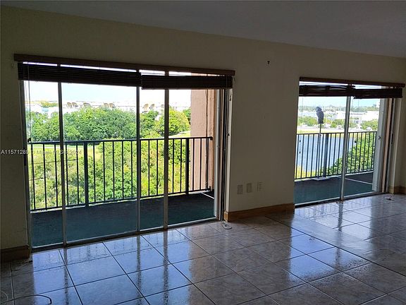 3rd image of 9688 Fontainebleau Blvd APT 711