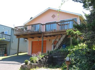 1920 NW 39th St, Lincoln City, OR 97367