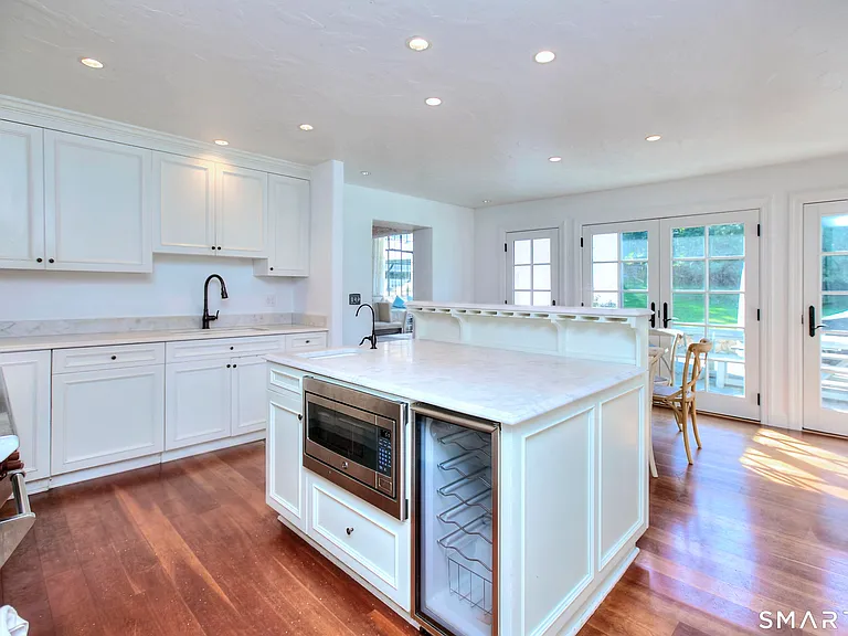 1170 Hillside Rd — Photo 9