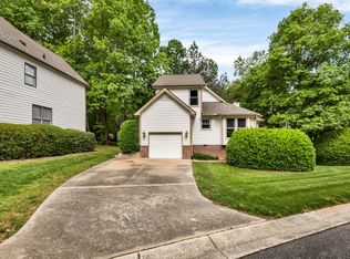 4904 Willow Tree Ln, Clayton, NC 27520