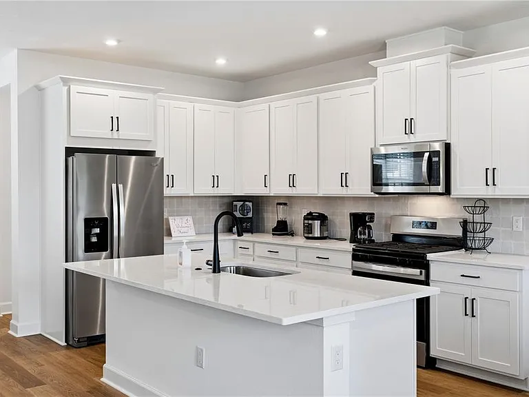 2380 Celebration Blvd — Photo 6