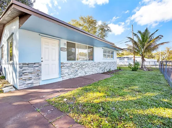8180 NW 13th Ave, Miami, FL 33147