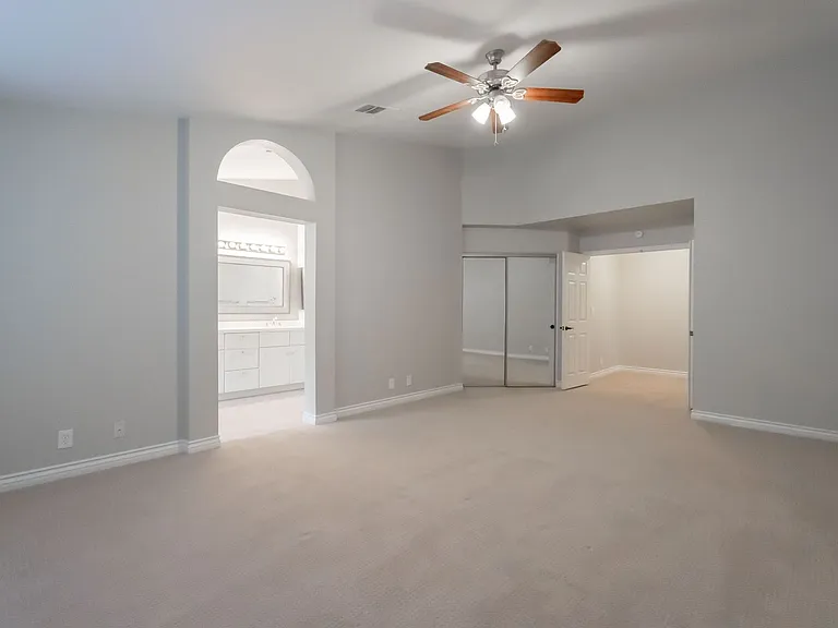 10024 Sail Landing Ct — Photo 37