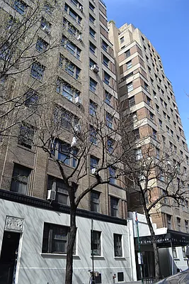 Rented by Tabak Real Estate | media 15