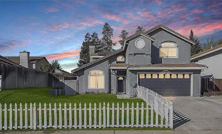 4109 Richard Way — Photo 1