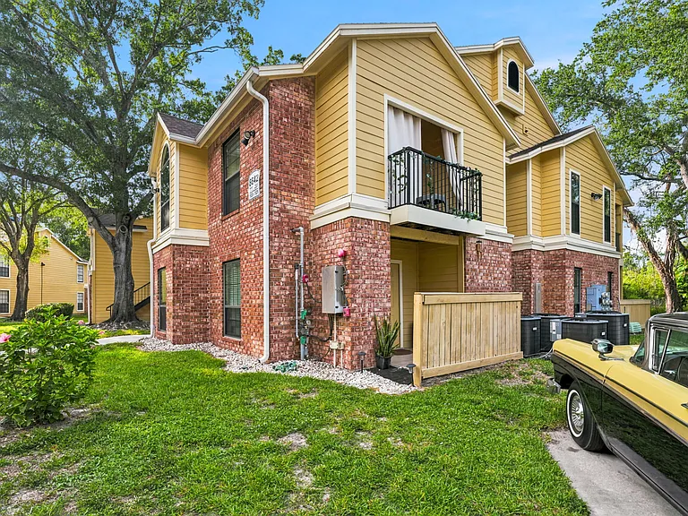 8642 Mallard Reserve Dr #101 — Photo 1