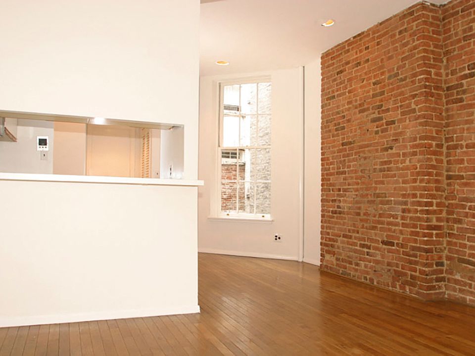 1st image of 322 E 81st St APT 4RE