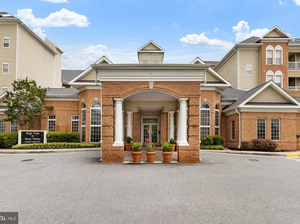 400 Symphony Cir Unit 136E, Cockeysville, MD 21030