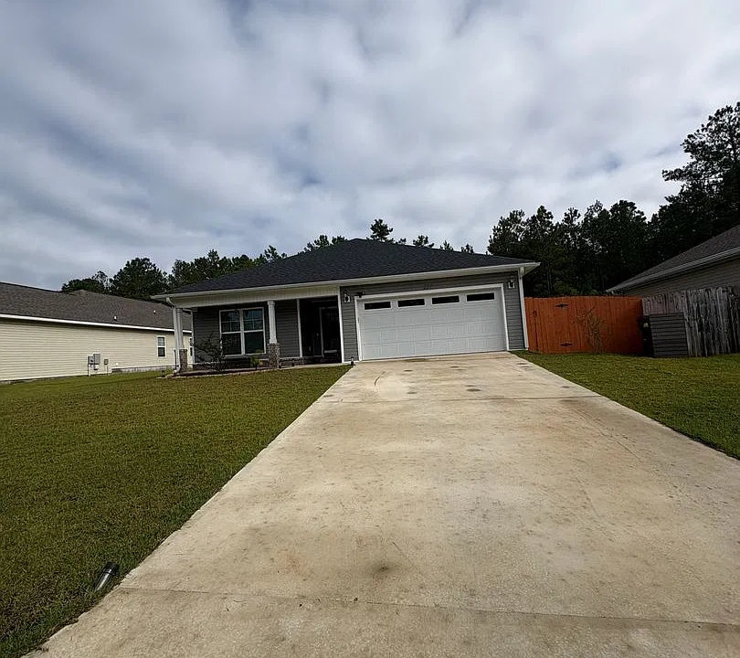227 Edith Way
