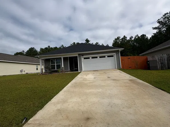 227 Edith Way, Daleville, AL 36322