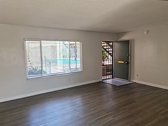 4th image of 3051 Meade Ave APT 2