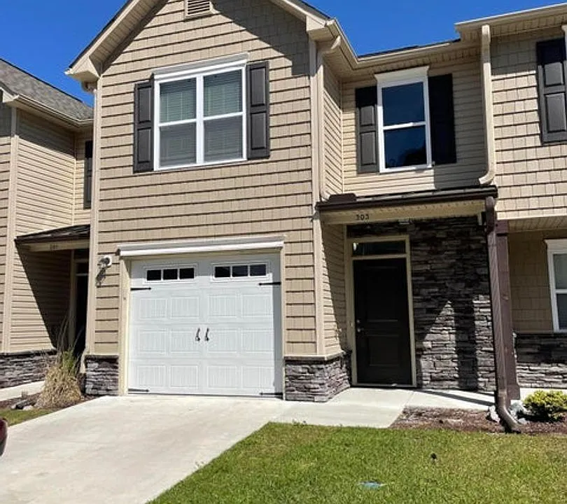 303 Glenellen Loop Rd