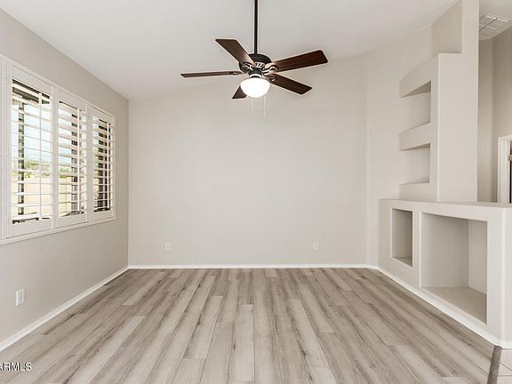 4th image of 18040 W SPENCER Drive