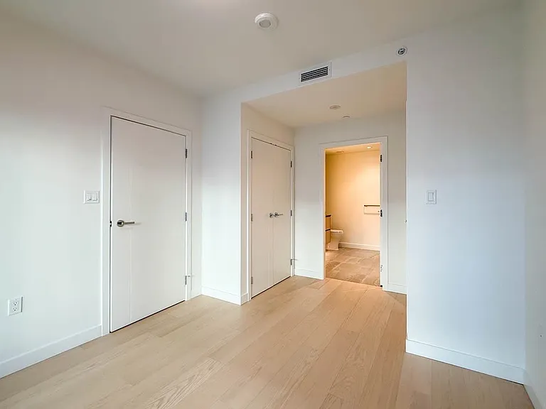 777 Harbourside Dr #406 — Photo 20