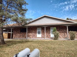 1201 W Olive St, Rogers, AR 72756