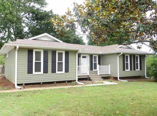 137 Leisure Ln, Spartanburg, SC 29307