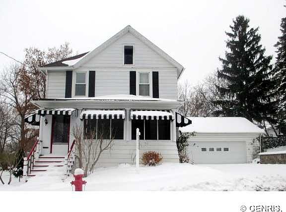 2nd image of 241 Chapin St