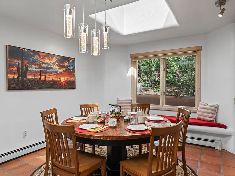 970 Thunderbird Ct — Photo 13