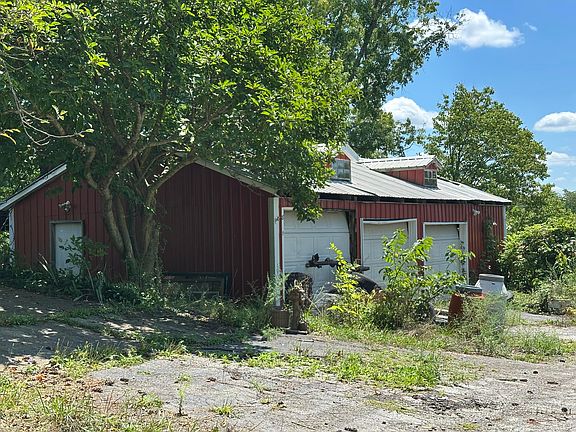5th image of 8811 Cincinnati Rd