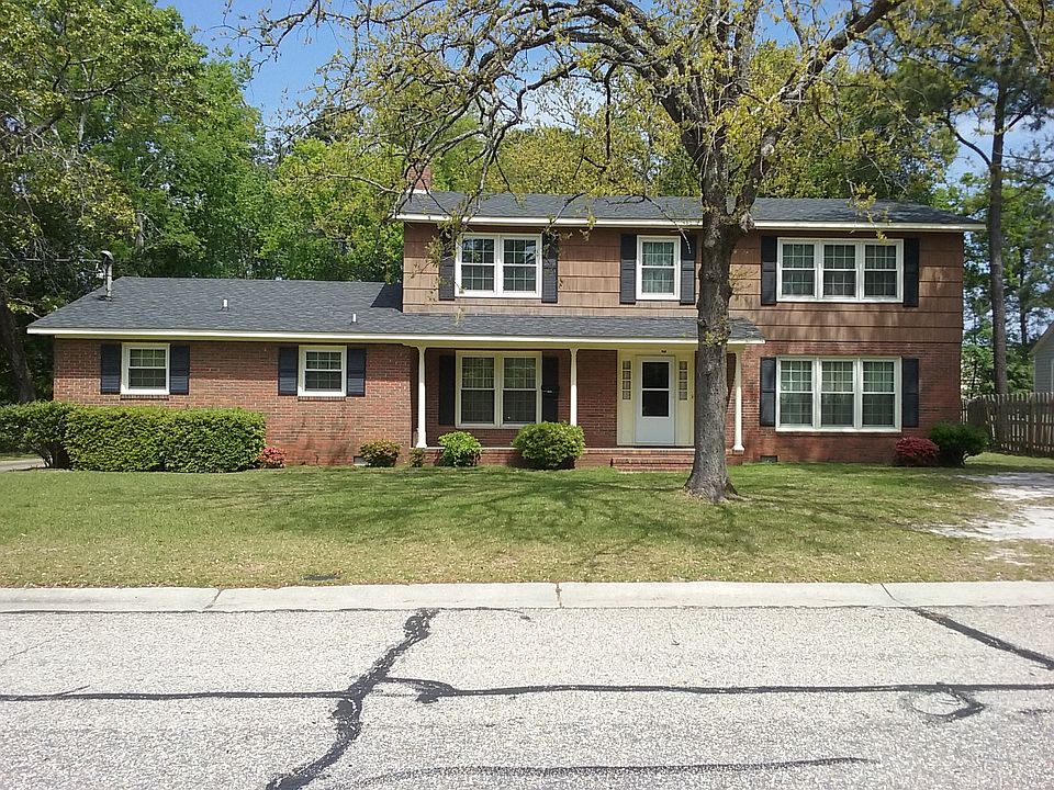 1st image of 106 Chloe Dr