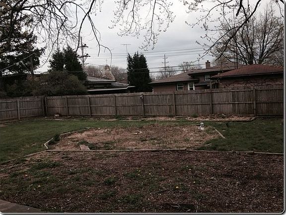 5th image of 1602 W Campbell St