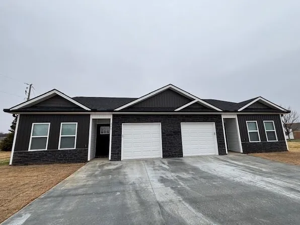 804/806 Berry Rd, Boiling Springs, SC 29316