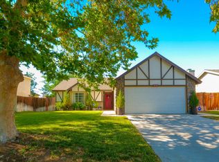 2635 Halma St, Lancaster, CA 93535