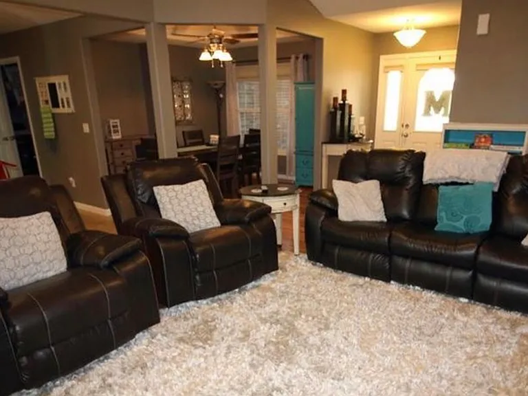 2419 Camzie Dr — Photo 14